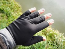 Muškařské rukavice Guideline Fir-Skin - Hřbet ruky