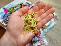 Squirmy Wormy - Průvodce základními vázacími materiály - Článek