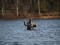 Základní vybavení pro jezerní muškaření