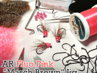U svěráčku - AR Fluo Růžová "Březnovka" Jig