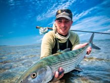 While Seb was fighting this fish, i have to put off some black tip shark