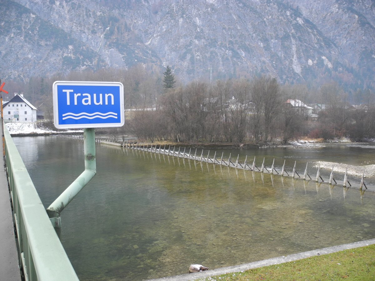 The Beginning of the Goiserer Traun below Hallst�tter Lake