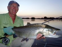 A true trophy (NOTE : PHOTO CREDITS Eduardo Dona and Chip Drozenski )