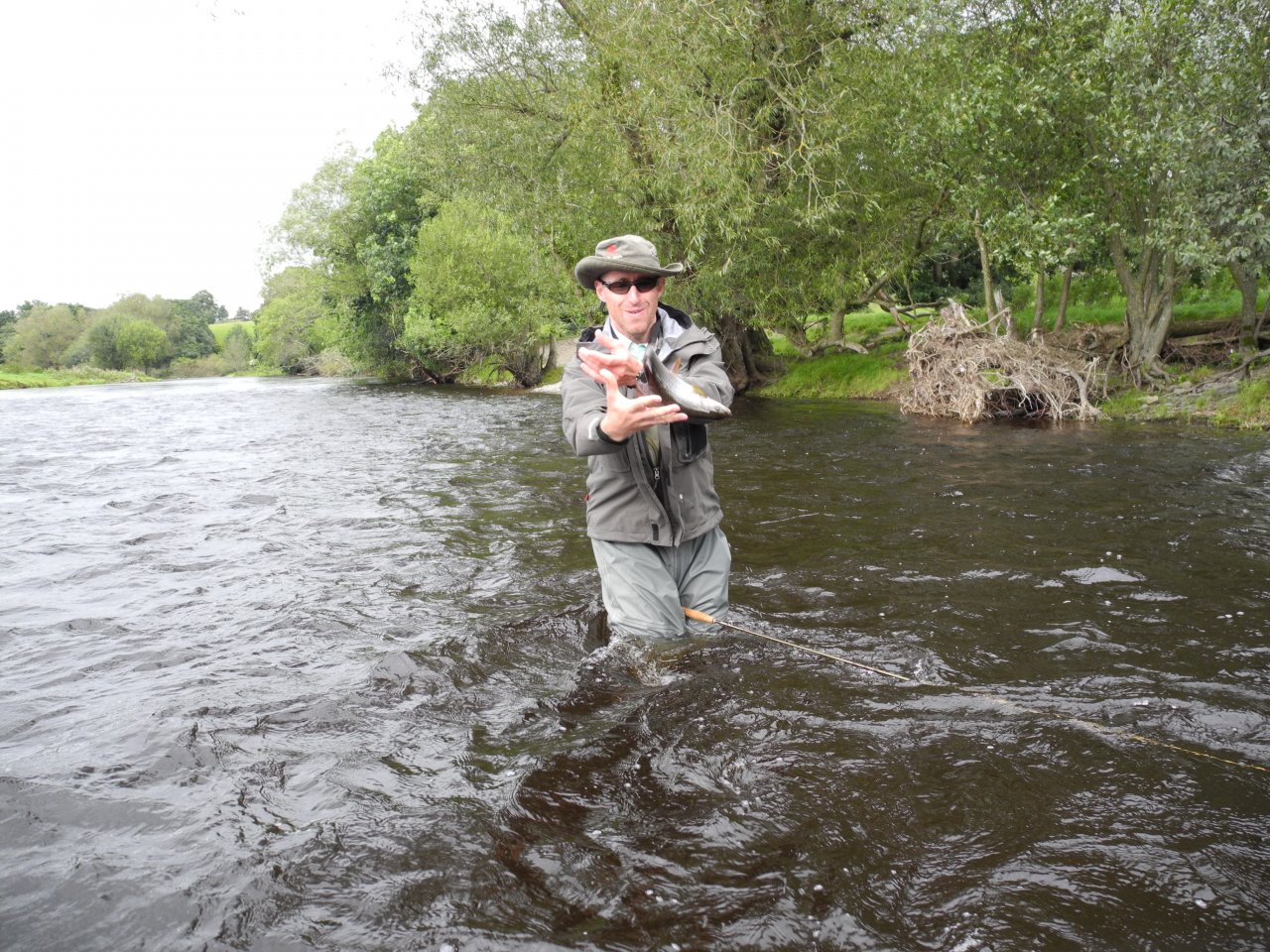 Fish that doesn't like to be pictured