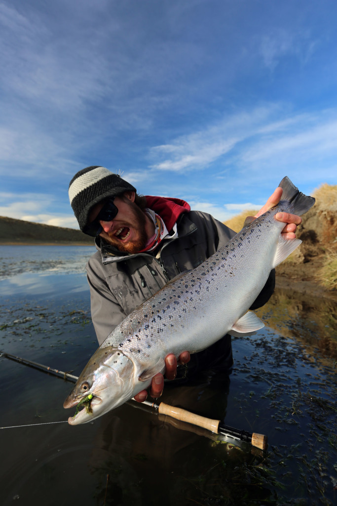 Stephan se sv�m kr�sn�m st��brn�m mo��kem