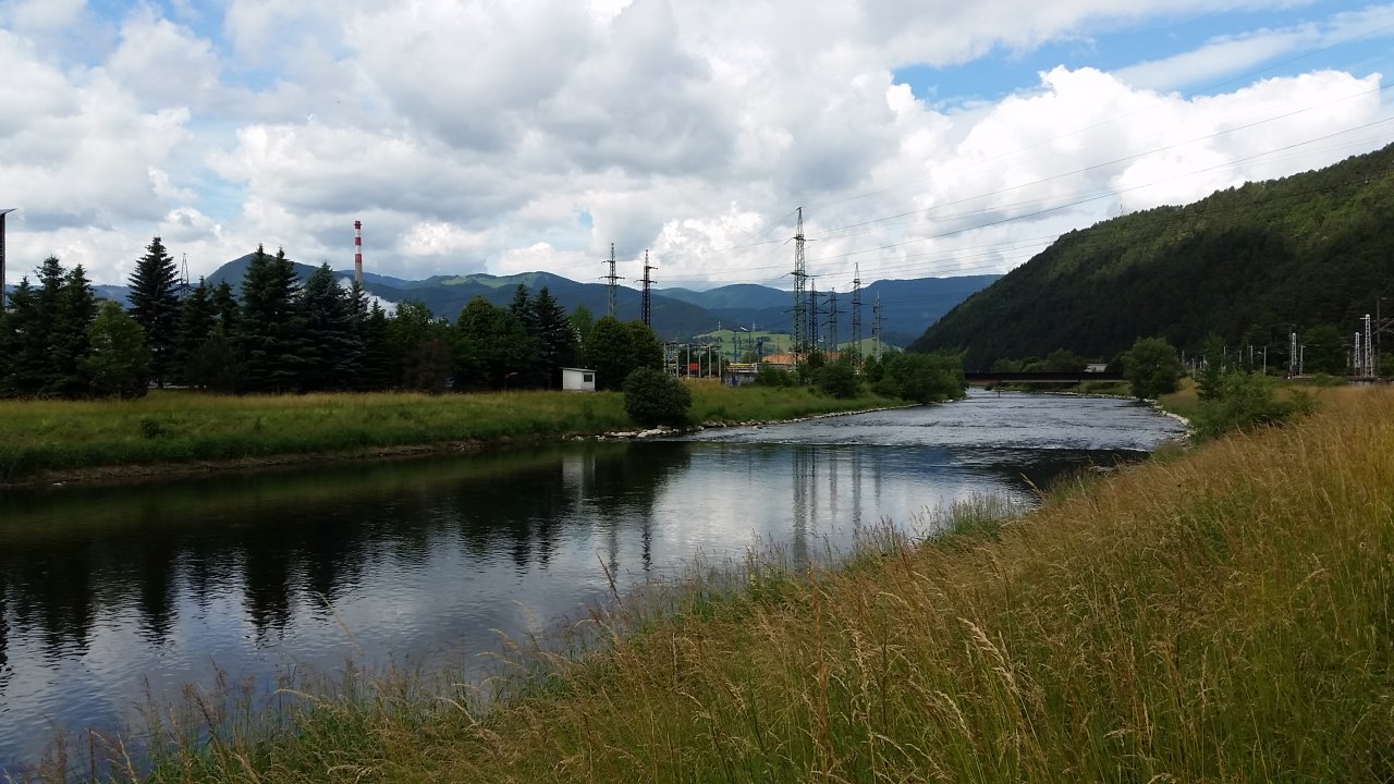 V�h nad pap�rnou v Ru�omberoku