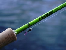 AR Pink Tag Jig - Nymfa No.1 pro zimní výpravy na řeku.