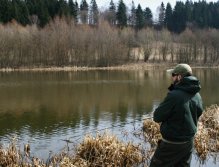 Holínky jsou výtečným typem obuvi v případech, kdy nepotřebujete brodit hluboko, ale také nechcete být limitováni podmáčenými břehy a menšími mokřady.