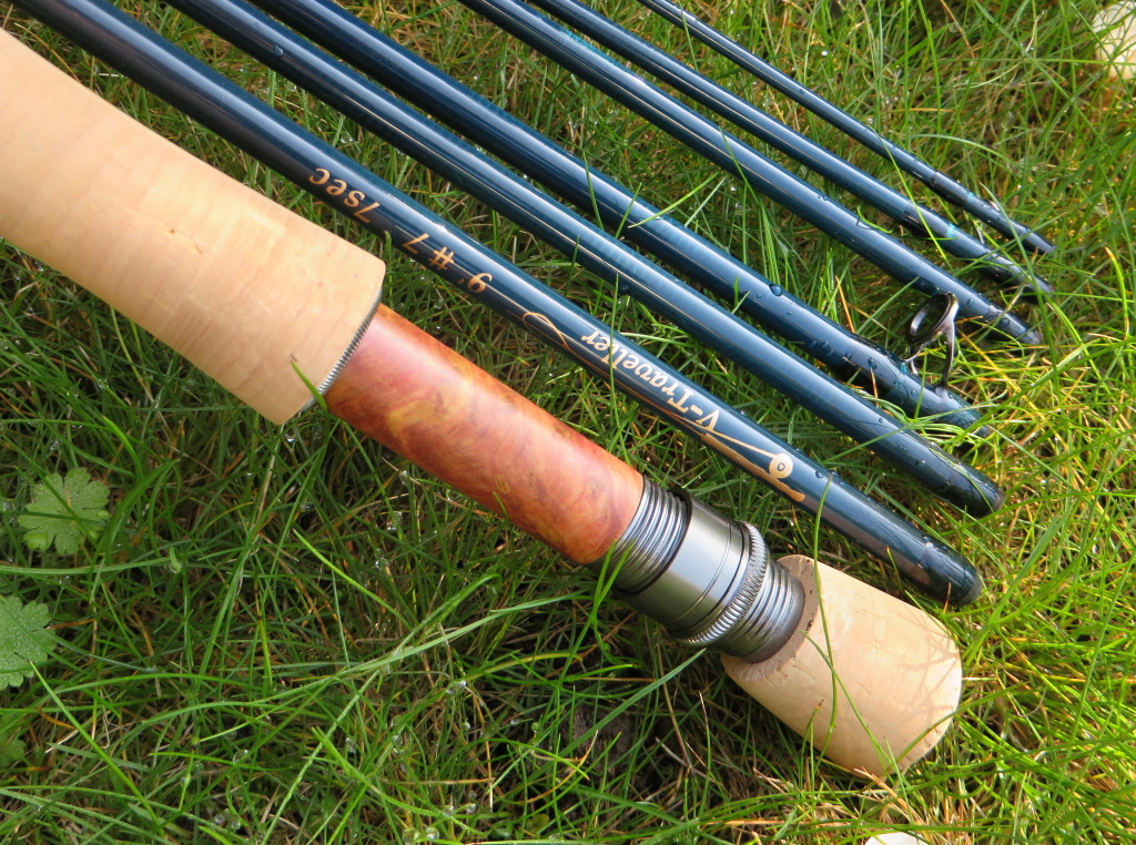 Velice p�kn� d�ev�n� sedlo navij�ku a skv�l� korek pou�it pro rukoje�.