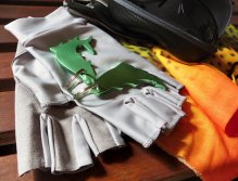 Leichi Letní Anti-UV rukavice a originální rybí klíčenka 2v1.