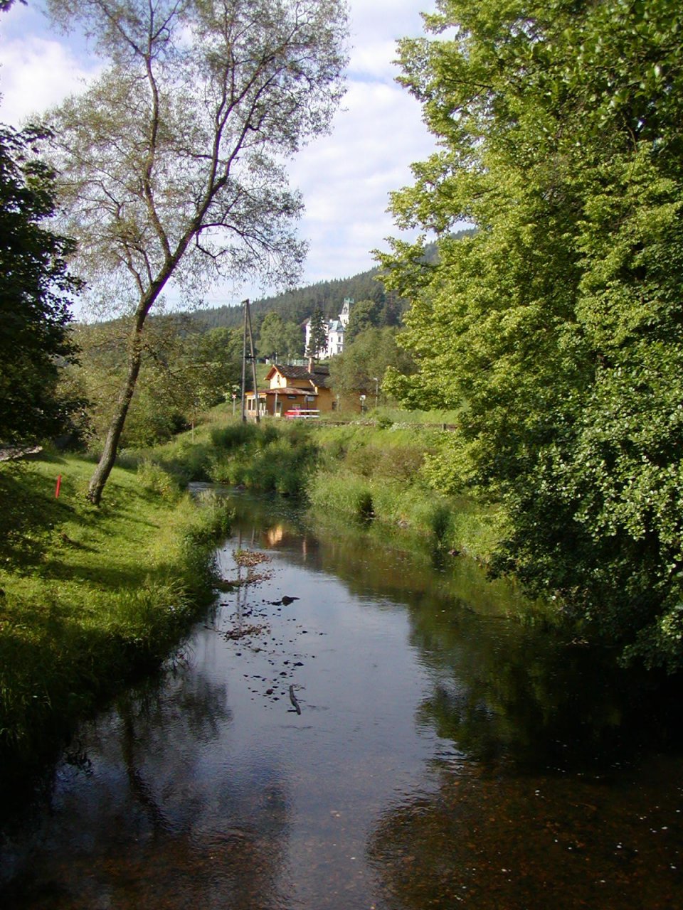 Tepl� nad n�dr�� B�ezov�