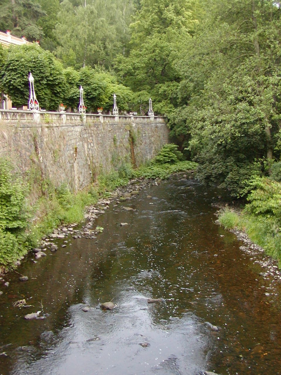 Tepl� pod n�dr�� B�ezov�