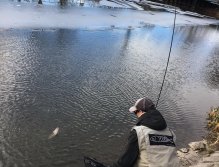 Úspěch i v ledové vodě