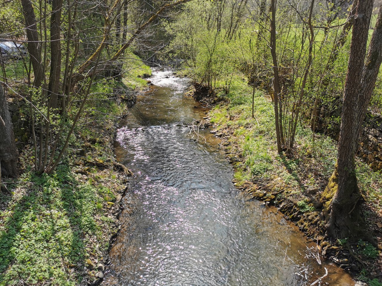 Zbiro�sk� potok u Skryjsk�ch jez�rek