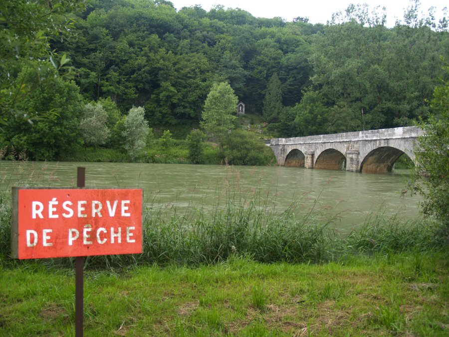 La Loue, Bridge in Chenecey Buillon