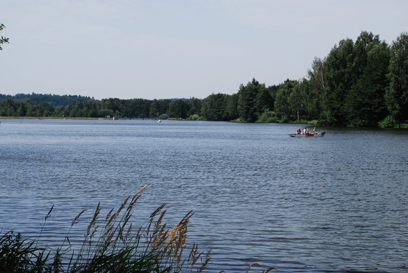 B�evnick� n�dr�, Chot�bo�