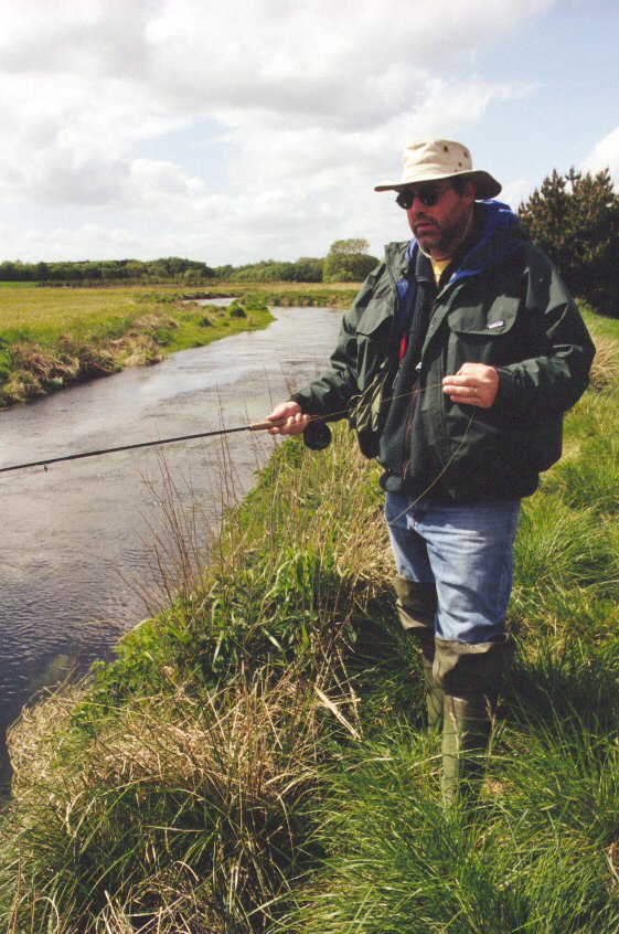 Bank fishing, Grinsted River