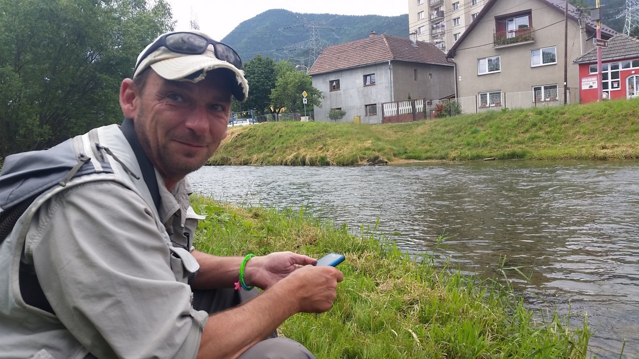 Kontrola stavu vody na V�hu