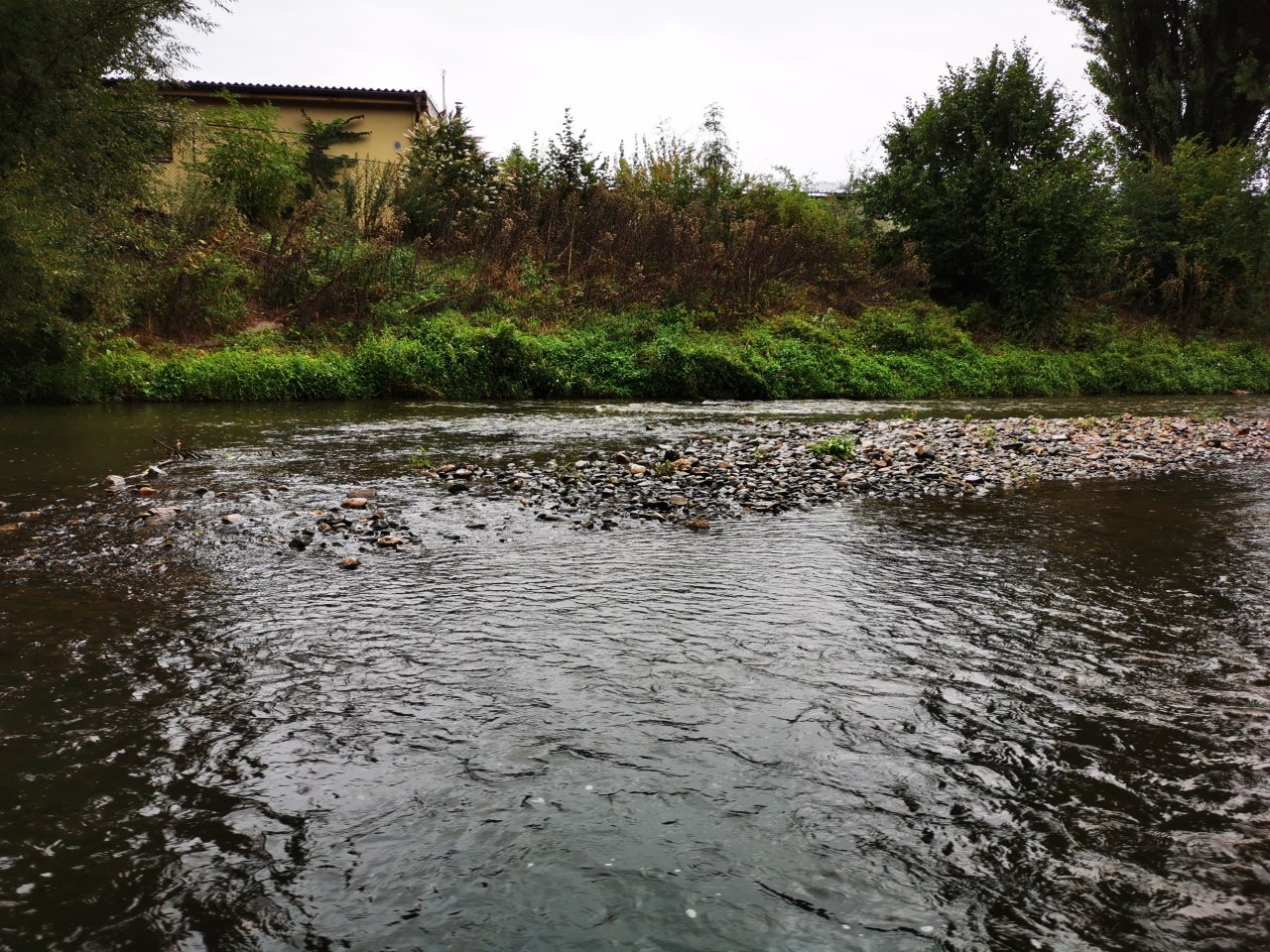 Lit�vka nad soutokem s Berounkou