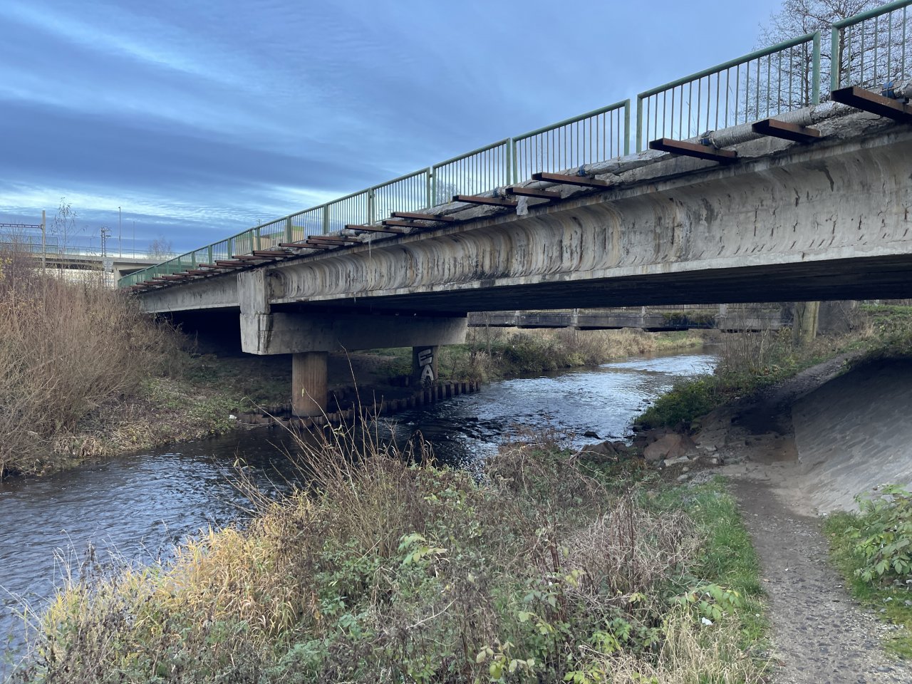 Svatava u "trojmost�" u ulice Citick�