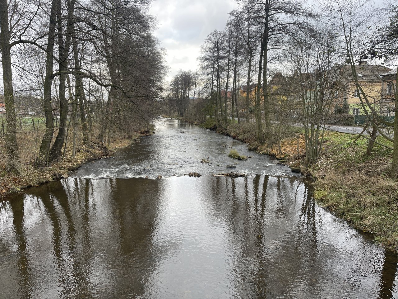 Svatava u l�vky u p��delny ve Svatav�