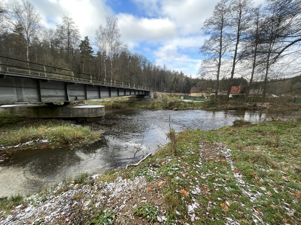 Svatava u zahr�dk��sk� kolonie ve Svatav�