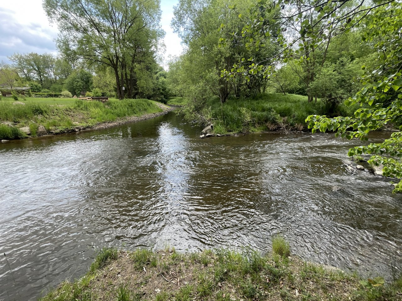 Mal�e na soutoku s �ernou