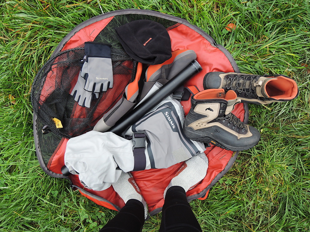 Kvalitn� mu�ka�sk� vybaven� pr�miov�ch zna�ek na jednom m�st� a p�ipraveno do akce! Jakmile jej na sebe dostanu, budu p�ipraven do akce i j�! :-)