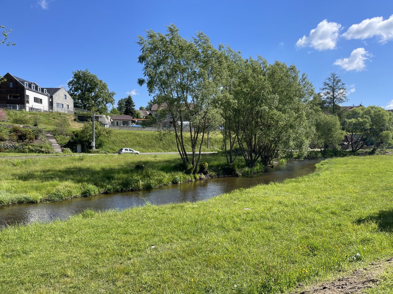 Mal�e pod Doln�m Dvo�i�t�m