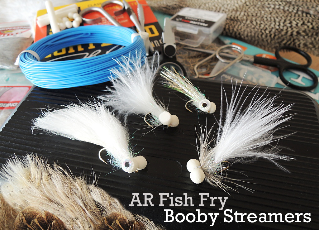 AR Fish Fry Booby Streamers! Zleva: Zonker Booby Streamer, Traditional Stillwater Booby Attractor, Sparkler Fish Fry Booby, Floozy Eyes Natural Booby