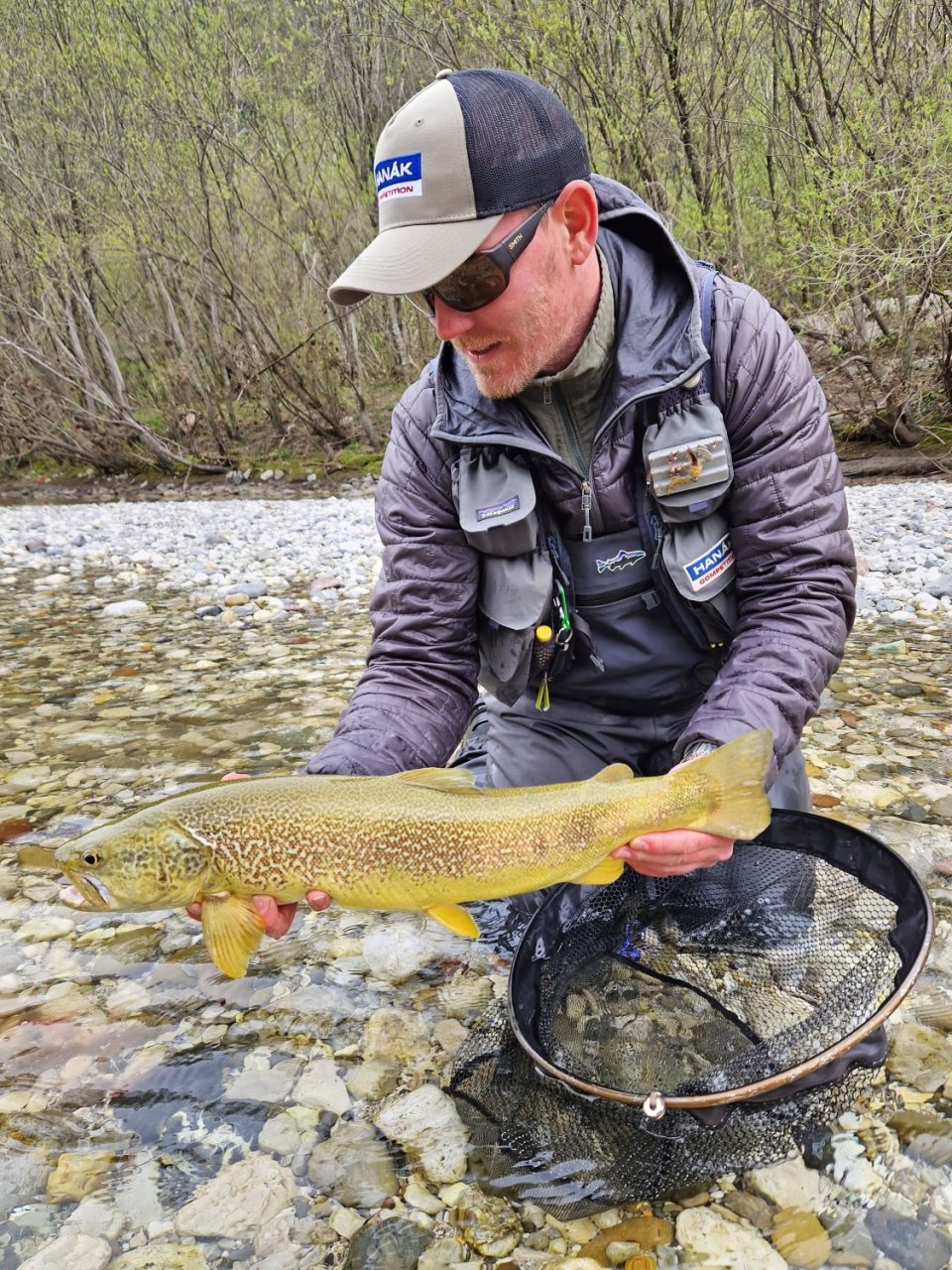 Jarn� mu�ka�sk� v�prava za slovinsk�mi mohyk�ny