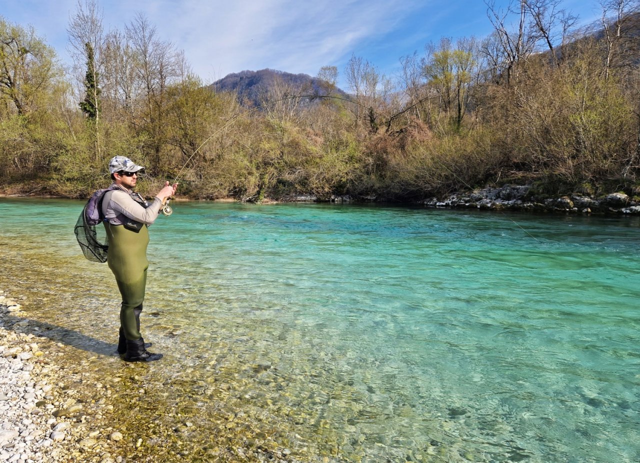 Jarn� mu�ka�sk� v�prava za slovinsk�mi mohyk�ny