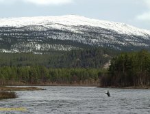 Jarní rybaření v blízkosti kempu