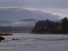 Pohled z kempu Kvennan při západu slunce