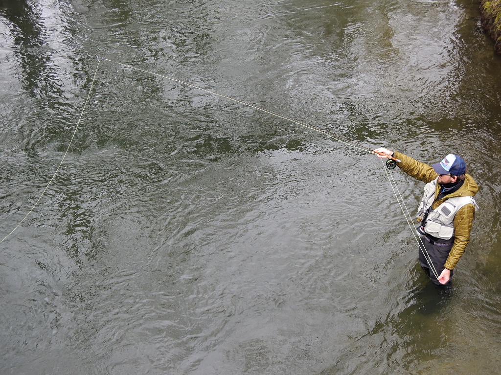 Socha Unanymphera stoj� v �ece... Po�kat, to je Unanympher osobn�! :-)