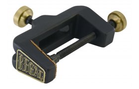 Svorka ke stolu pro vzac svrek REGAL Traditional C-Clamp Svorka ke stolu pro vzac svrek REGAL Traditional C-Clamp