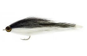 Velk� dvou-barevn� rybi�kov� streamer b�lo-�ern� Velk� dvou-barevn� rybi�kov� streamer b�lo-�ern�, vel. 4/0