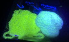 Fosforeskujc enylka FlyBox Phospho Chenille