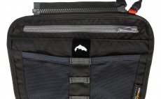 Kapsa do brodcch kalhot Simms Tippet Tender Pocket Carbon