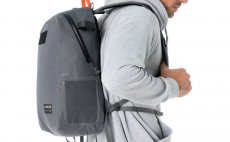 Mu�ka�sk� vodovzdorn� batoh se zipem Guideline Experience Waterproof Zip 21