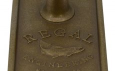 Podstavec ke svrkm REGAL Bronze Traditional Base