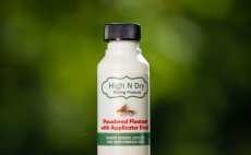 Pr�kov� floatant se �t�te�kem Guideline High N Dry Powdered Floatant with Brush - V akci