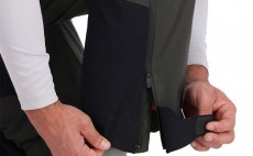 Rybsk kalhoty na kandy Simms Guide Insulated Bib Carbon