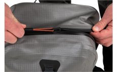 Vodovzdorn rybsk batoh Simms Dry Creek Z Backpack 25L Steel