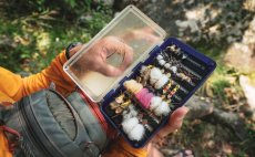 Krabika na muky Fulling Mill Dry Fly & Hopper Box Blue - V akci