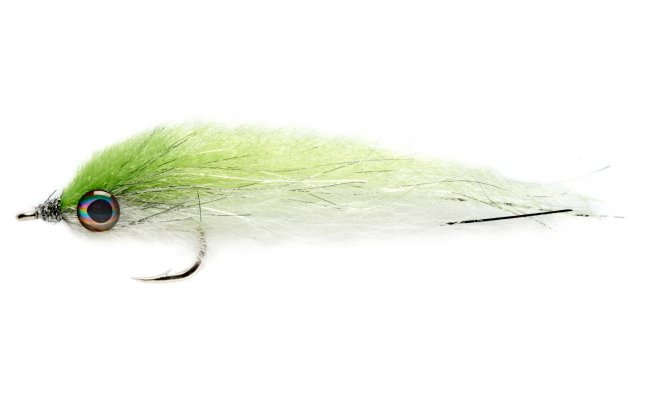 Streamer napodobuj�c� drobnou rybku zeleno-b�l� Streamer napodobuj�c� drobnou rybku zeleno-b�l�, vel. 1/0