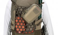 Mu�ka�sk� batoh Simms Flyweight 30L Backpack Tan