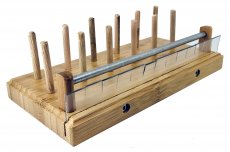 Odvíječ kroužkovacího materiálu Leichi Rib Runner & Wire Dispenser