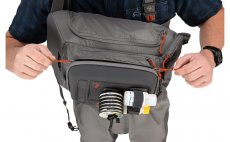 Rybsk batoh Simms Freestone Sling Pack Pewter 