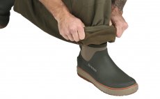 Rybsk kalhoty Simms ColdWeather Pants Dark Stone - Vnitn fleecov podvka